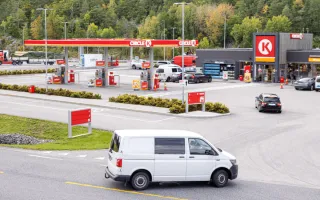 fueling at a Circle K pump